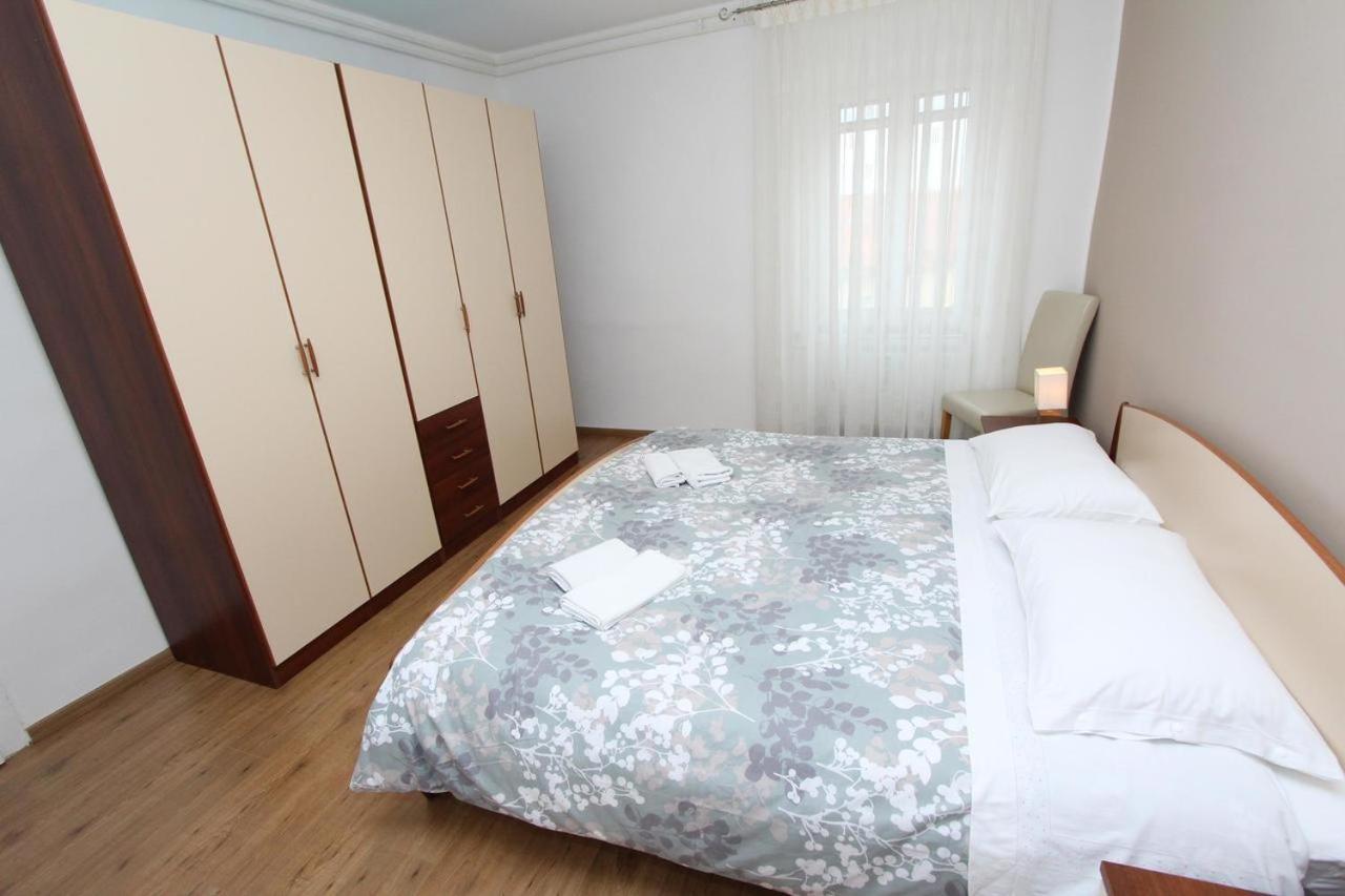 Ondina Appartement Rovinj Buitenkant foto