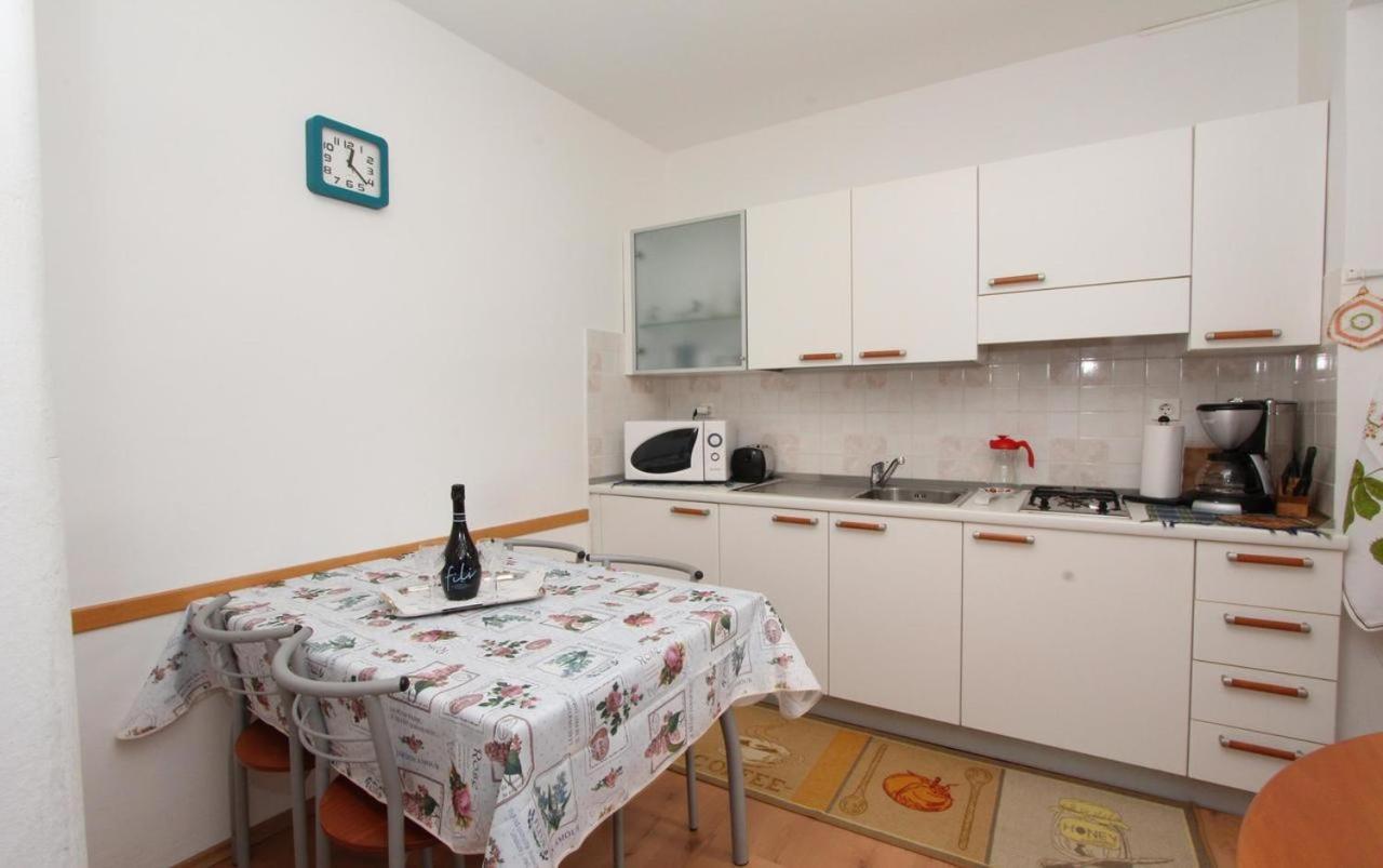 Ondina Appartement Rovinj Buitenkant foto