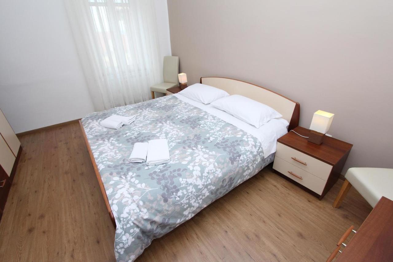 Ondina Appartement Rovinj Buitenkant foto