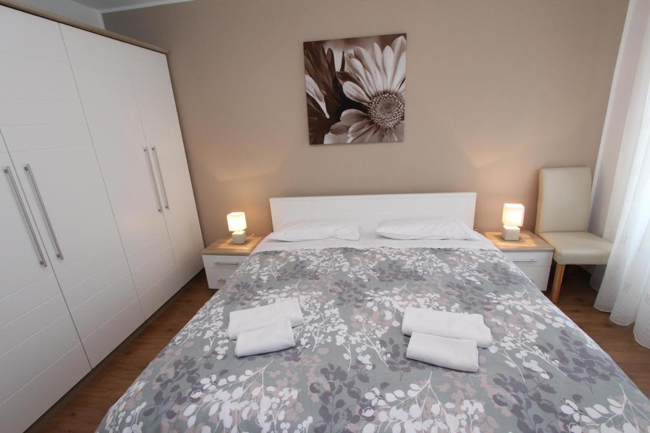 Ondina Appartement Rovinj Buitenkant foto